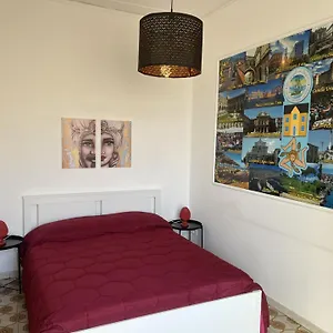 Mary's Center House Apartamento